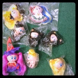 Mini look alike kasameritos dolls.